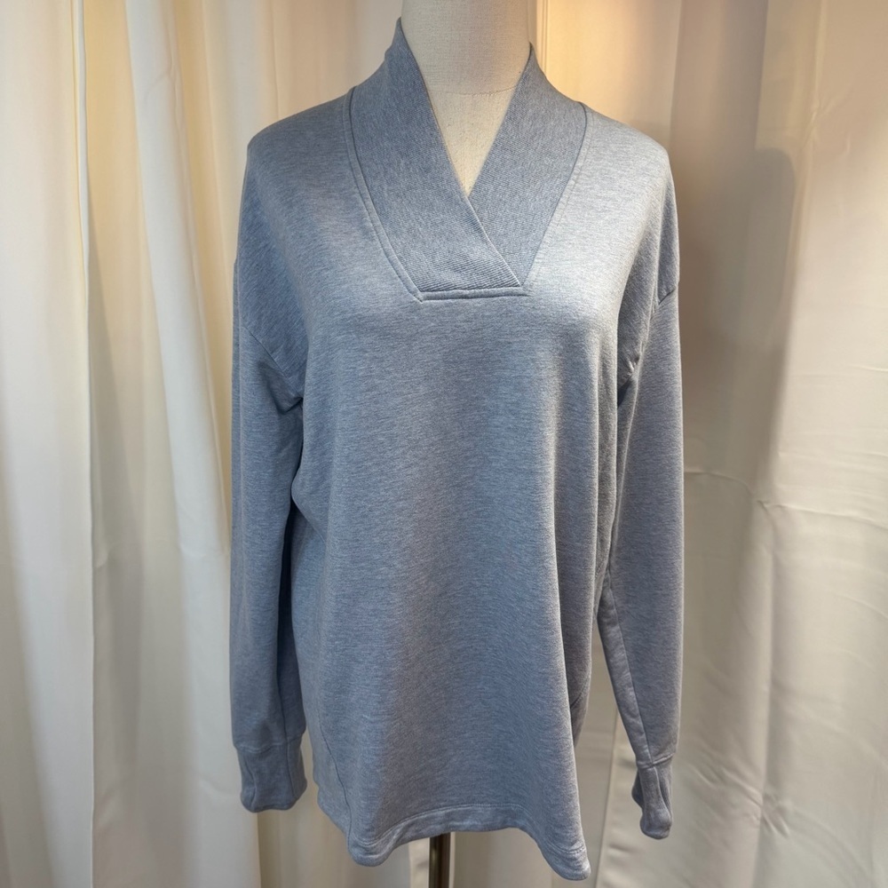 Athleta ‘Clarity V-Neck Sweatshirt’ in “Heron Blue Heather” Size Small